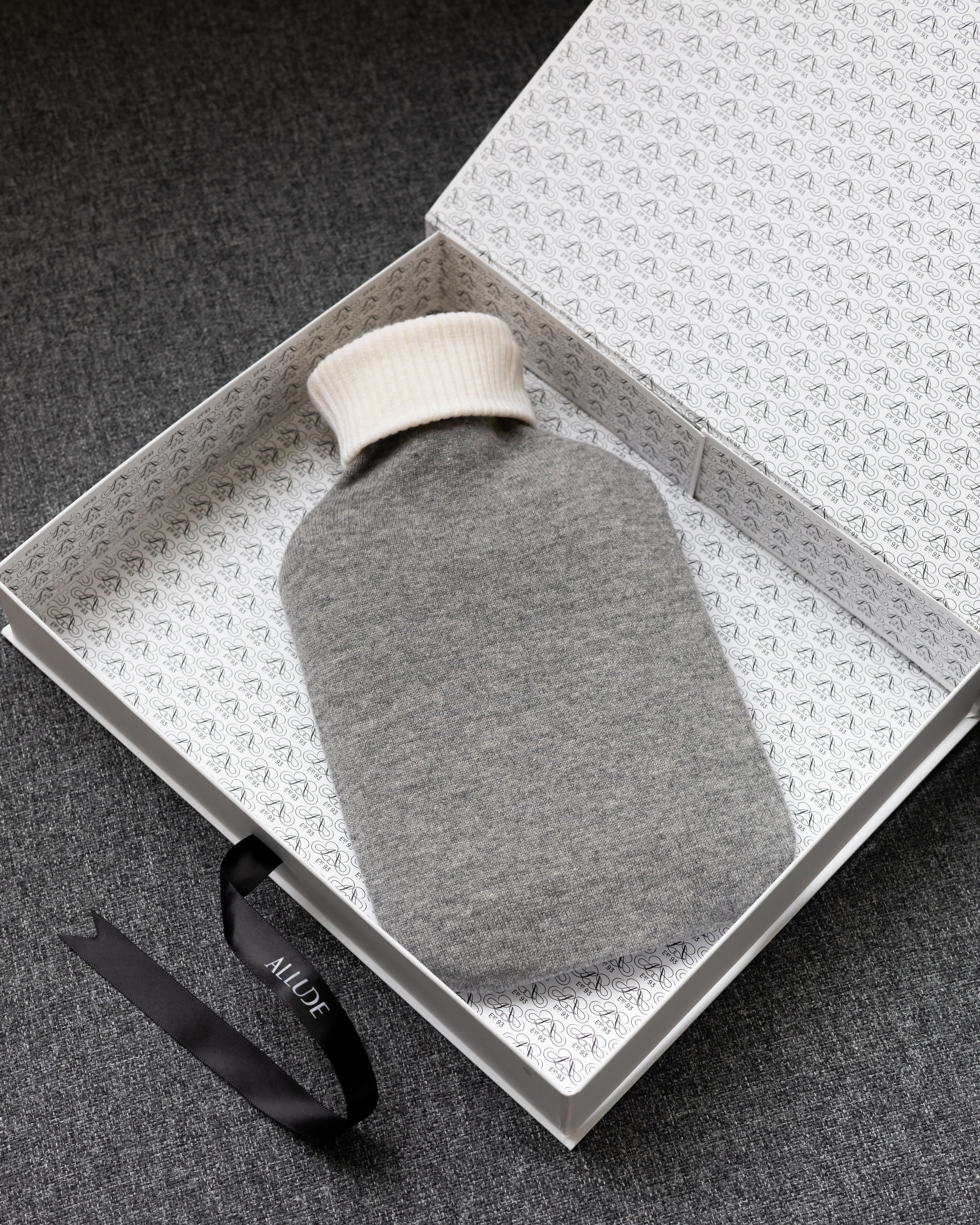 Twinset Wärmflsche und Augenmaske