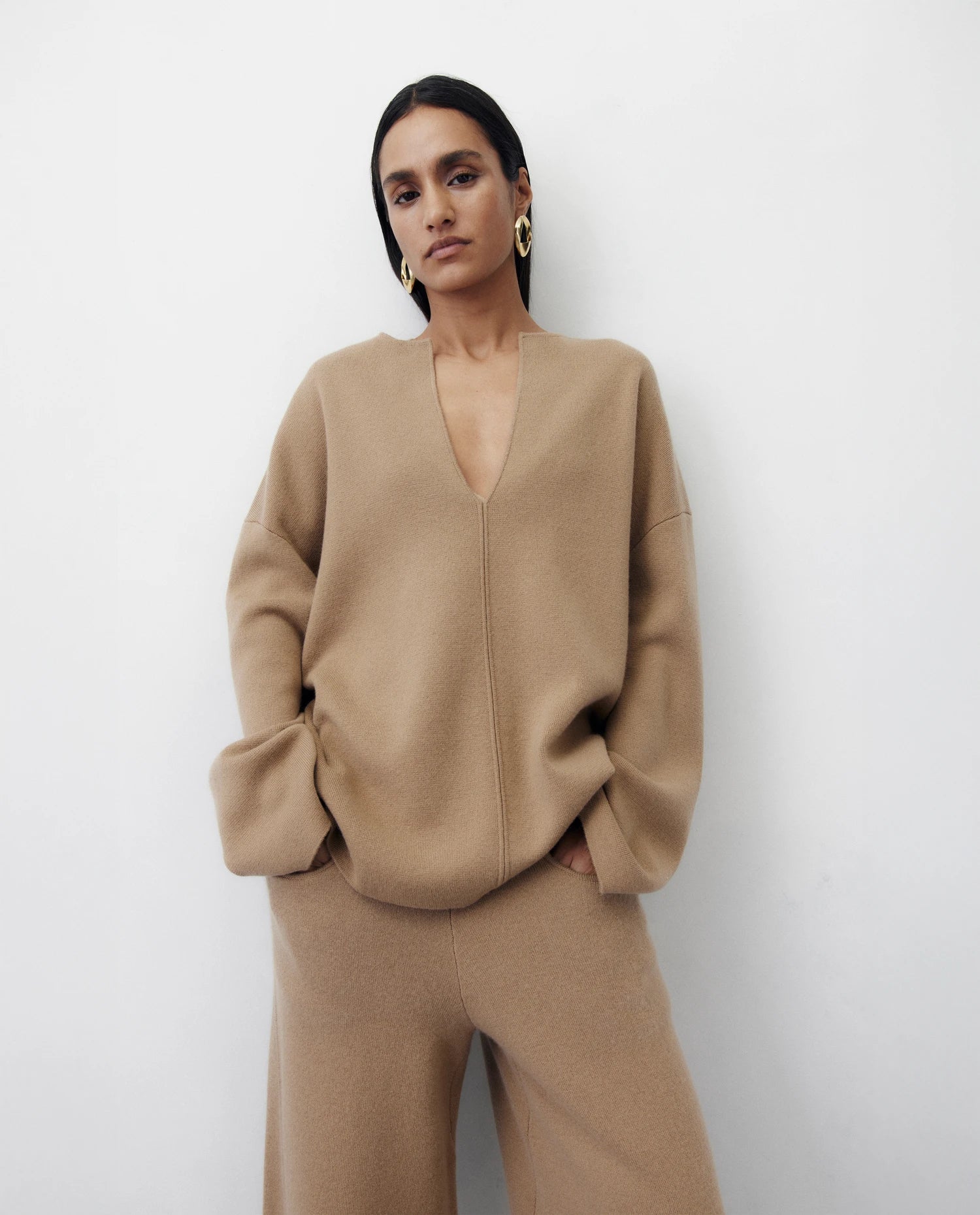256-20611-43_3 - Allude - 30% Cashmere 70% Wolle Active Beige Damen Holiday 2026 NEW Pullover SAPG::256-20611 Serafino Wolle