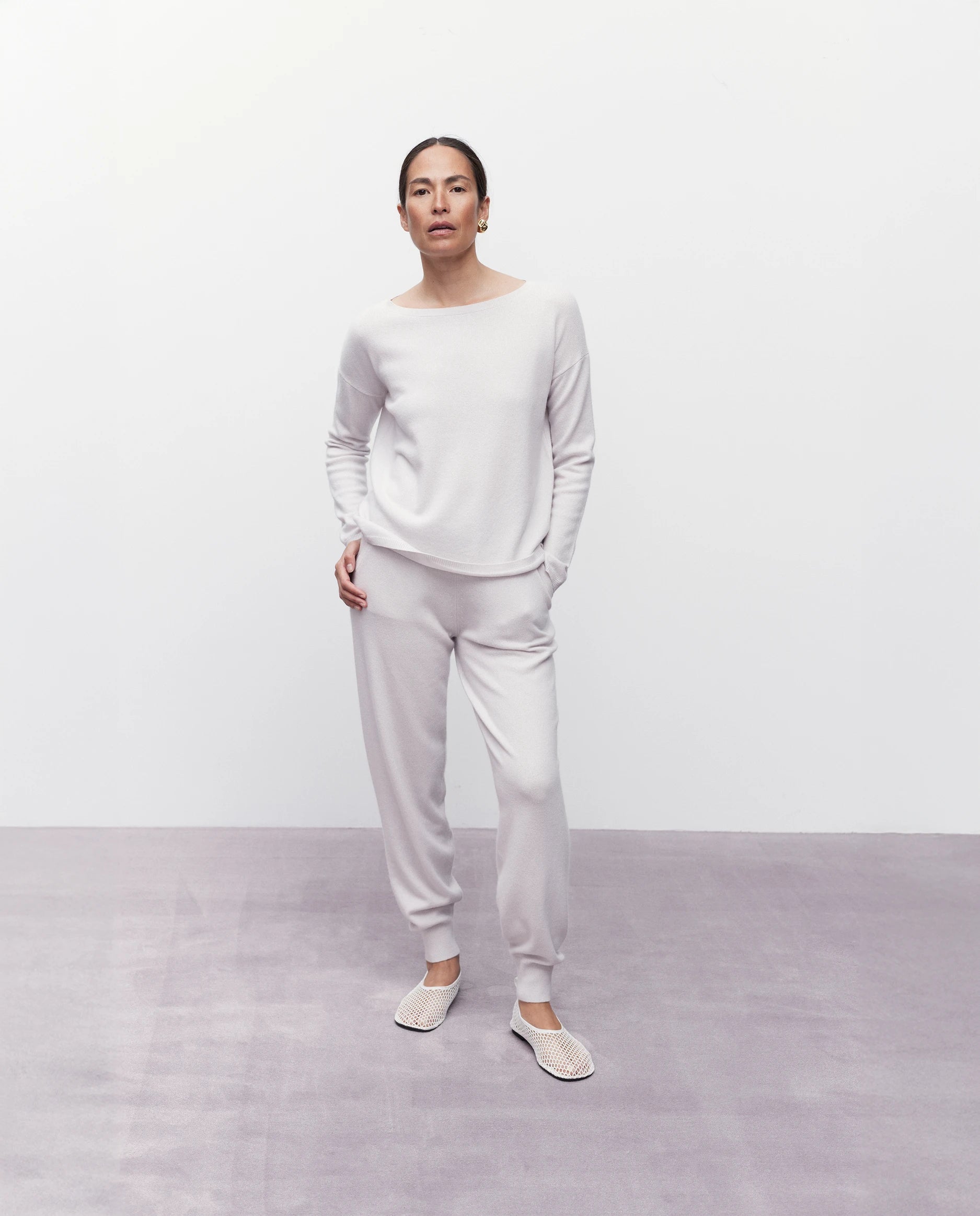 262-11110-80_0614 - Allude - 100% Cashmere Cashmere Damen Grau Langarm Pullover SAPG::262-11110 Spring/Summer 2026 U-Boot