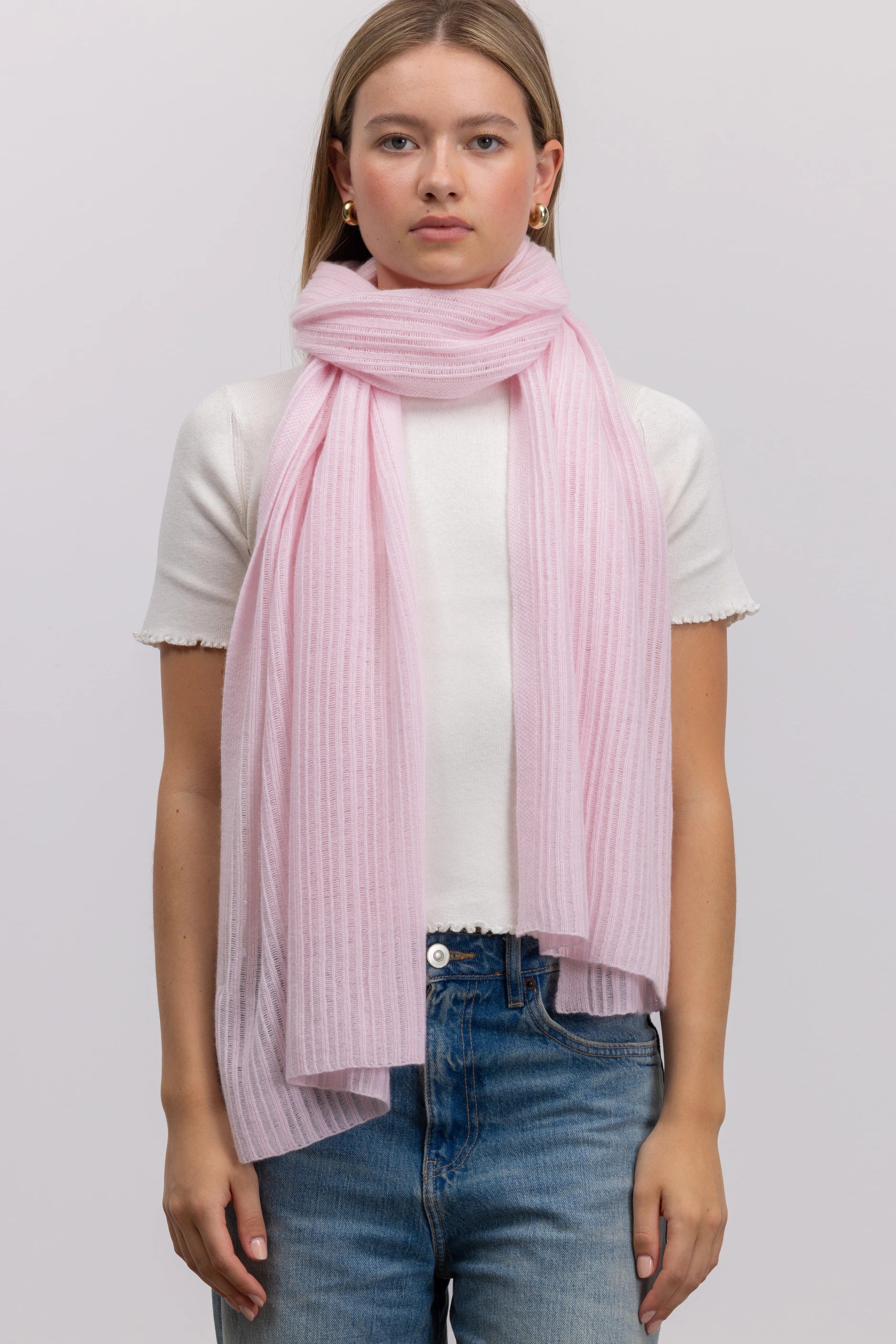 262-11123-60_5 - Allude - 100% Cashmere Accessoires Cashmere Damen Rose SAPG::262-11123 Schal Spring/Summer 2026