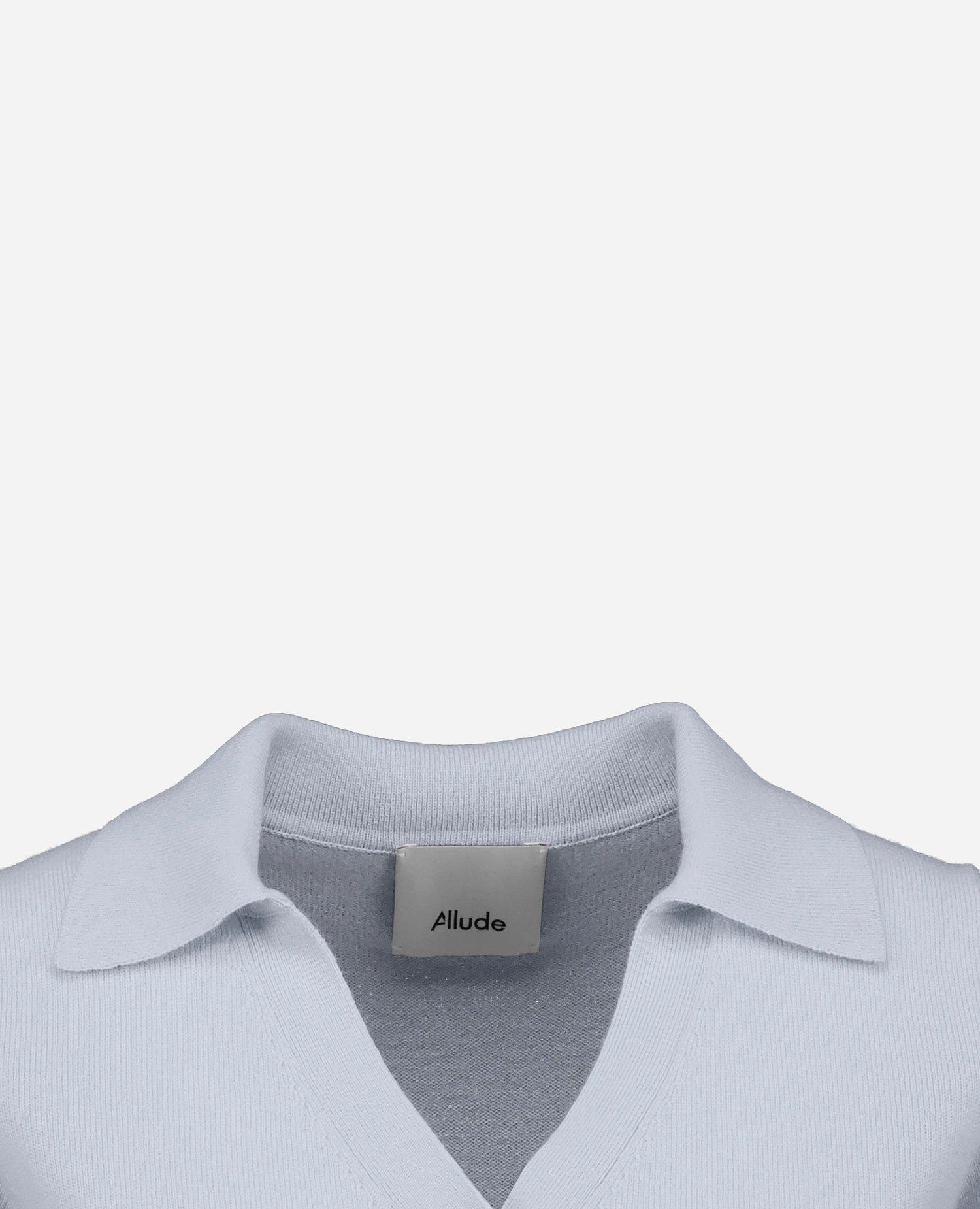 262-17733-10_3 - Allude -