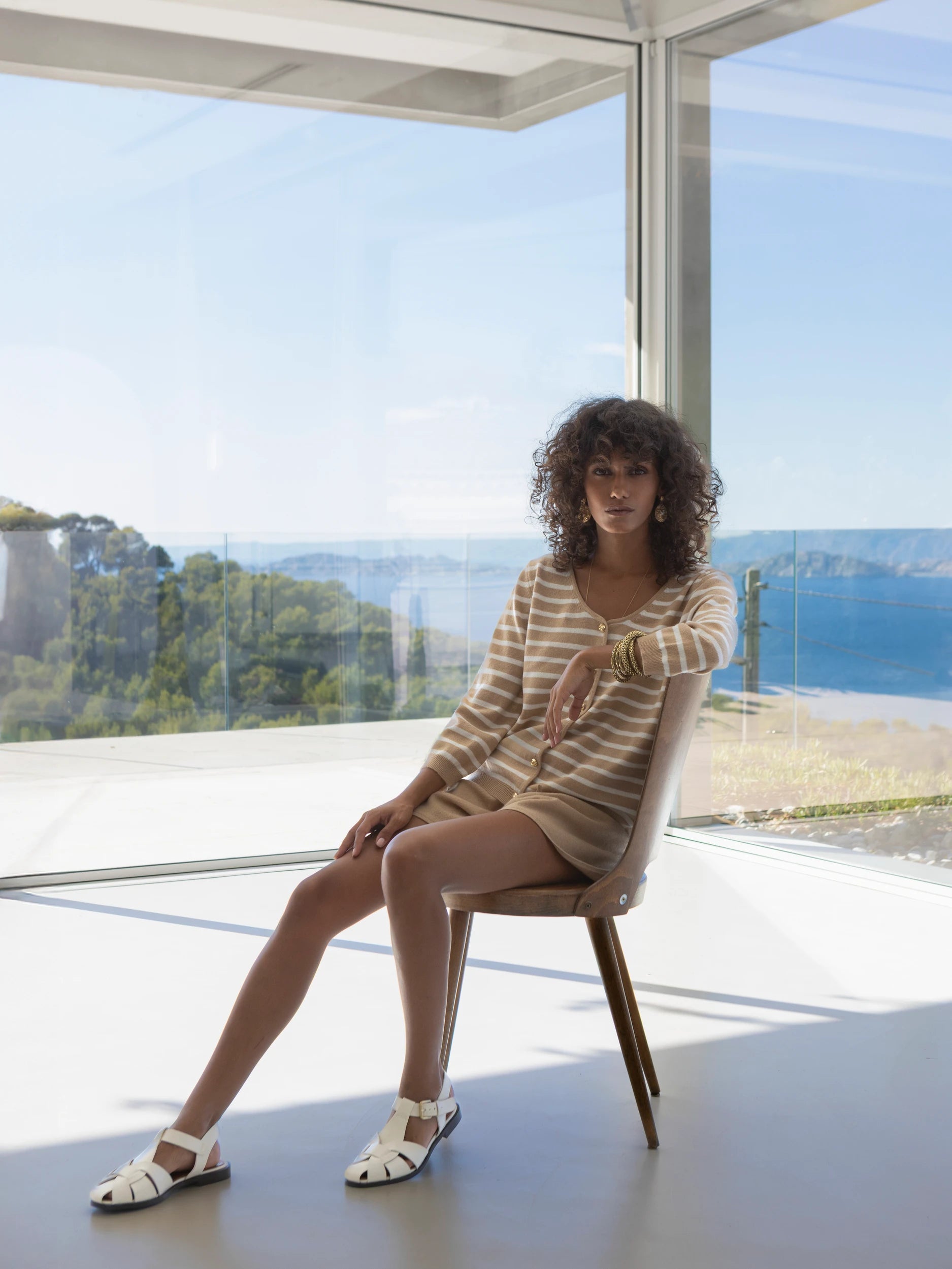 263-20012-4340_9 - Allude - 100% Cashmere 3/4 Arm Active Beige Capsule Summer 2026 Cashmere Damen NEW Rundhals SAPG::263-20012 Spring/Summer 2026 Strickjacke