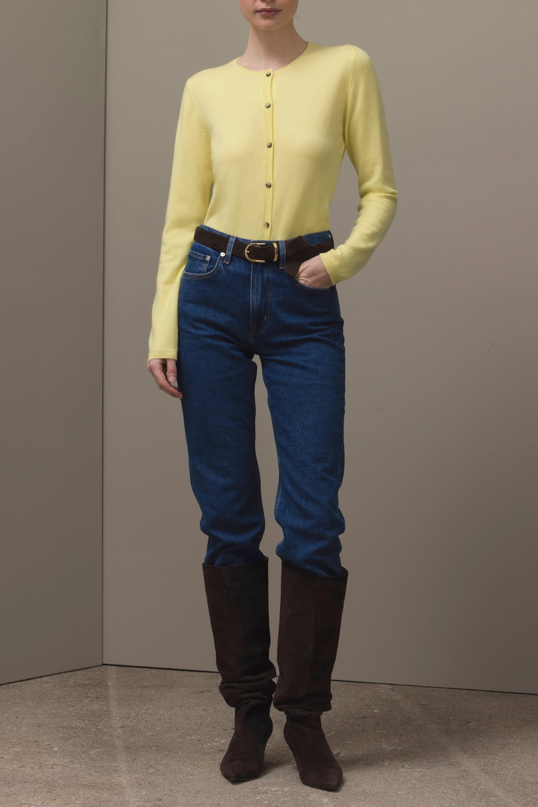 265-11103-20-S_1_41a51bdd-a7f1-48f3-9ae3-b704b3f60364 - Allude - 100% Cashmere Active Cashmere Damen Fall/Winter 2026/2027 Gelb Langarm NEW Rundhals SAPG::265-11103 Strickjacke