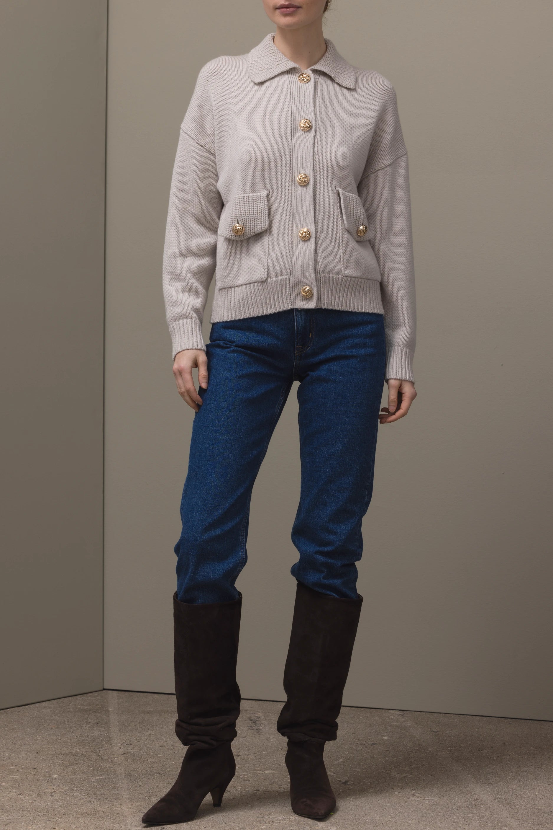 265-17000-43-S_1_a993c2e9-a952-4c86-8f2e-8cd1ff7b52aa - Allude - 30% Cashmere 70% Wolle Active Beige Damen Fall/Winter 2026/2027 Langarm NEW SAPG::265-17000 Strickjacke Wolle