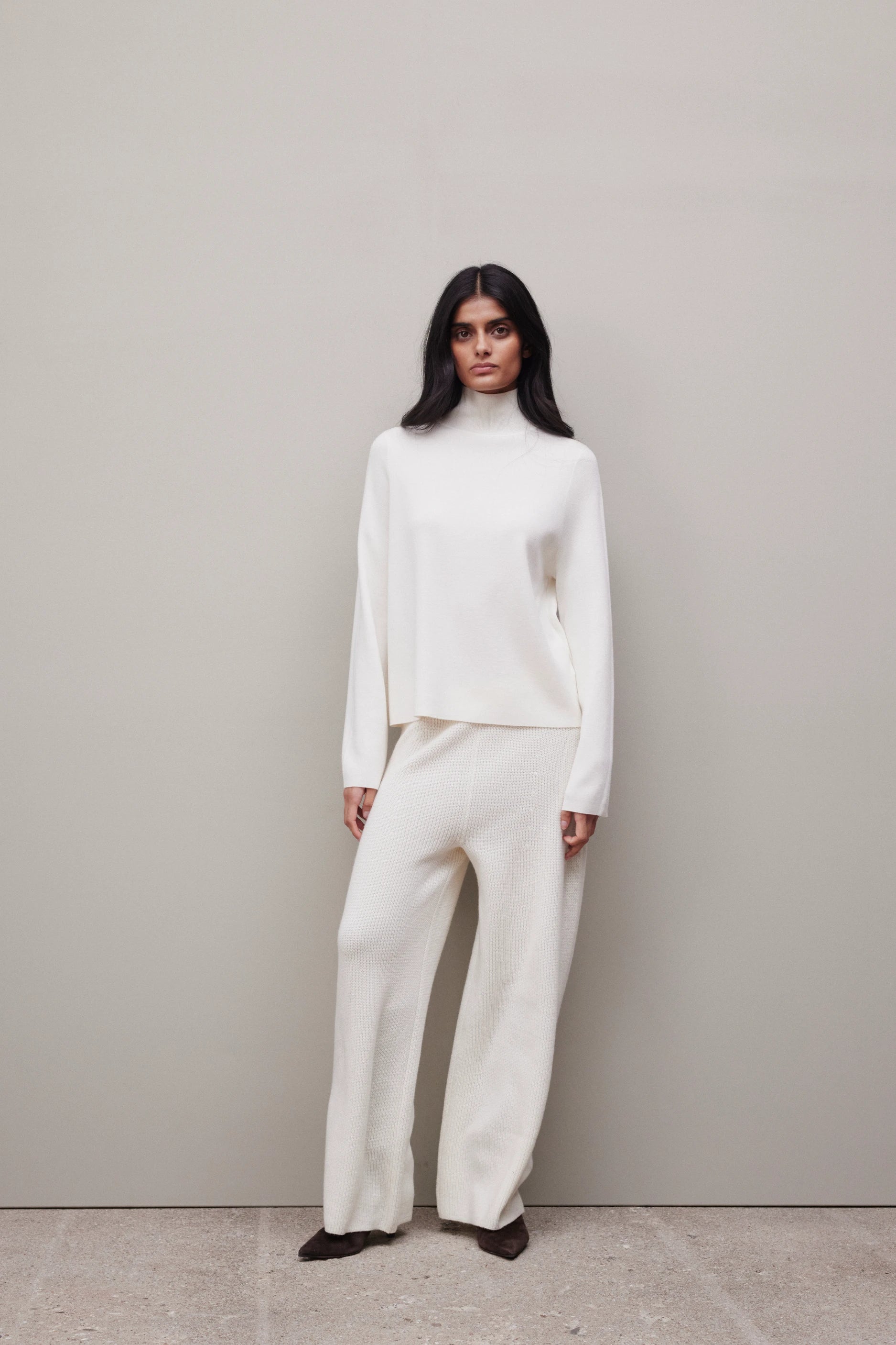 265-17035-40-S_9_ffe8abd1-dcce-4b11-ae1e-3185fd53857b - Allude - 30% Cashmere 70% Wolle Active Damen Fall/Winter 2026/2027 Hose NEW SAPG::265-17035 Weiß Wolle