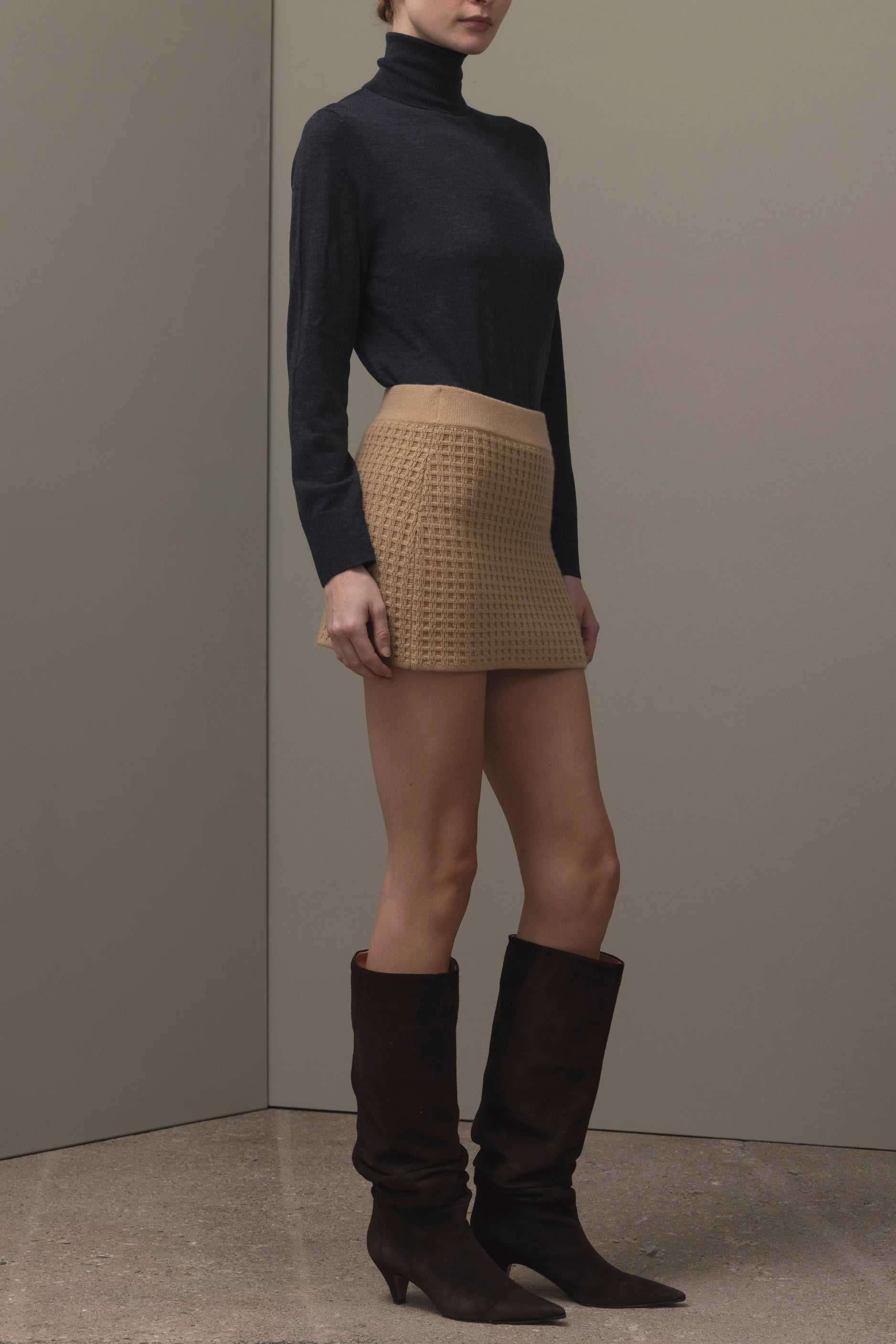 265-17114-45-S_3_5fa10a4c-537f-4a47-a8f3-c6e3cccc57d4 - Allude - 30% Cashmere 70% Wolle Active Beige Damen Fall/Winter 2026/2027 NEW Rock SAPG::265-17114 Wolle
