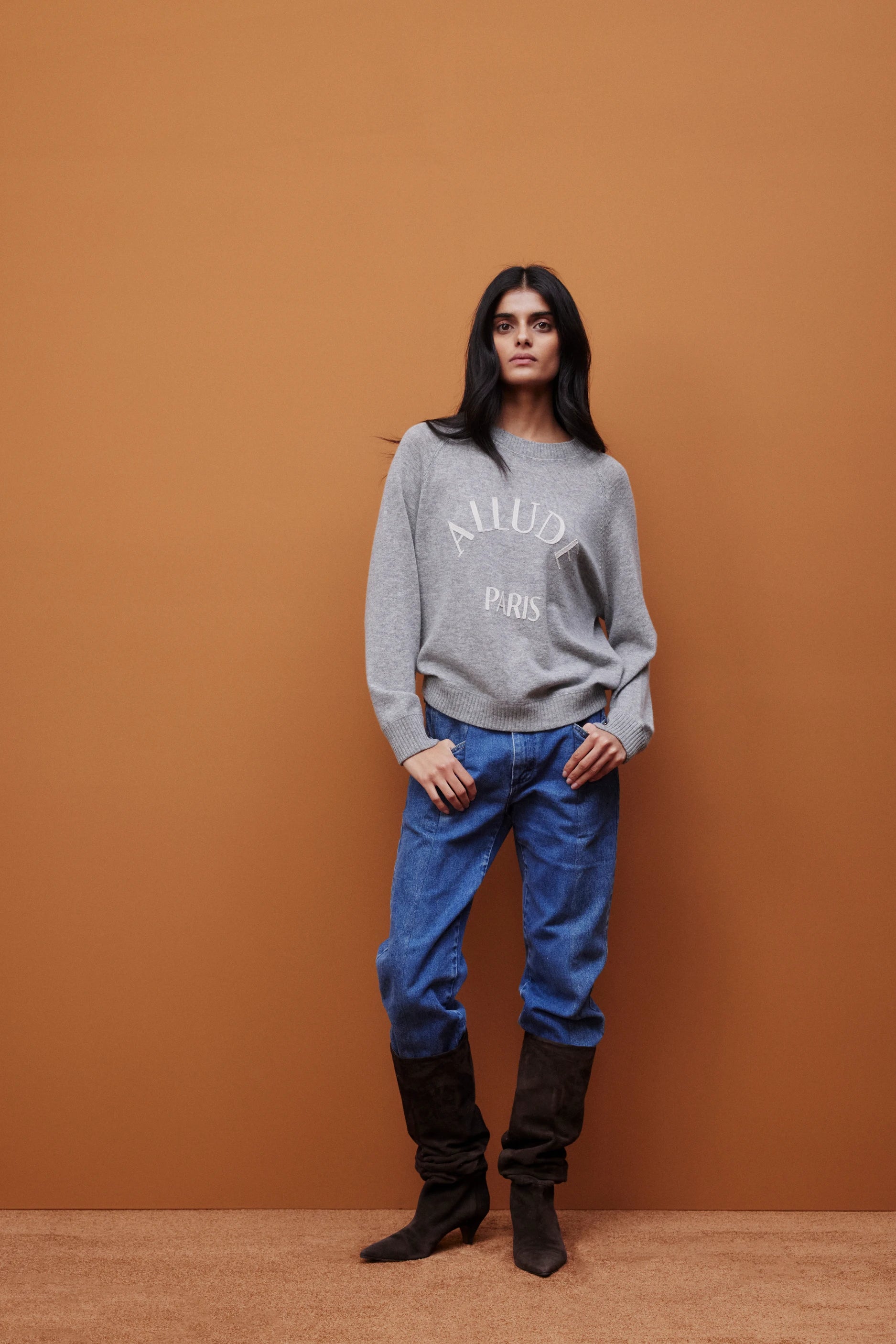 265-17672-8343-S_8_2b44dde0-3846-490a-9b6b-0b55e3a0fdab - Allude - 30% Cashmere 70% Wolle Active Damen Fall/Winter 2026/2027 Grau Langarm NEW Pullover Rundhals SAPG::265-17672 Wolle