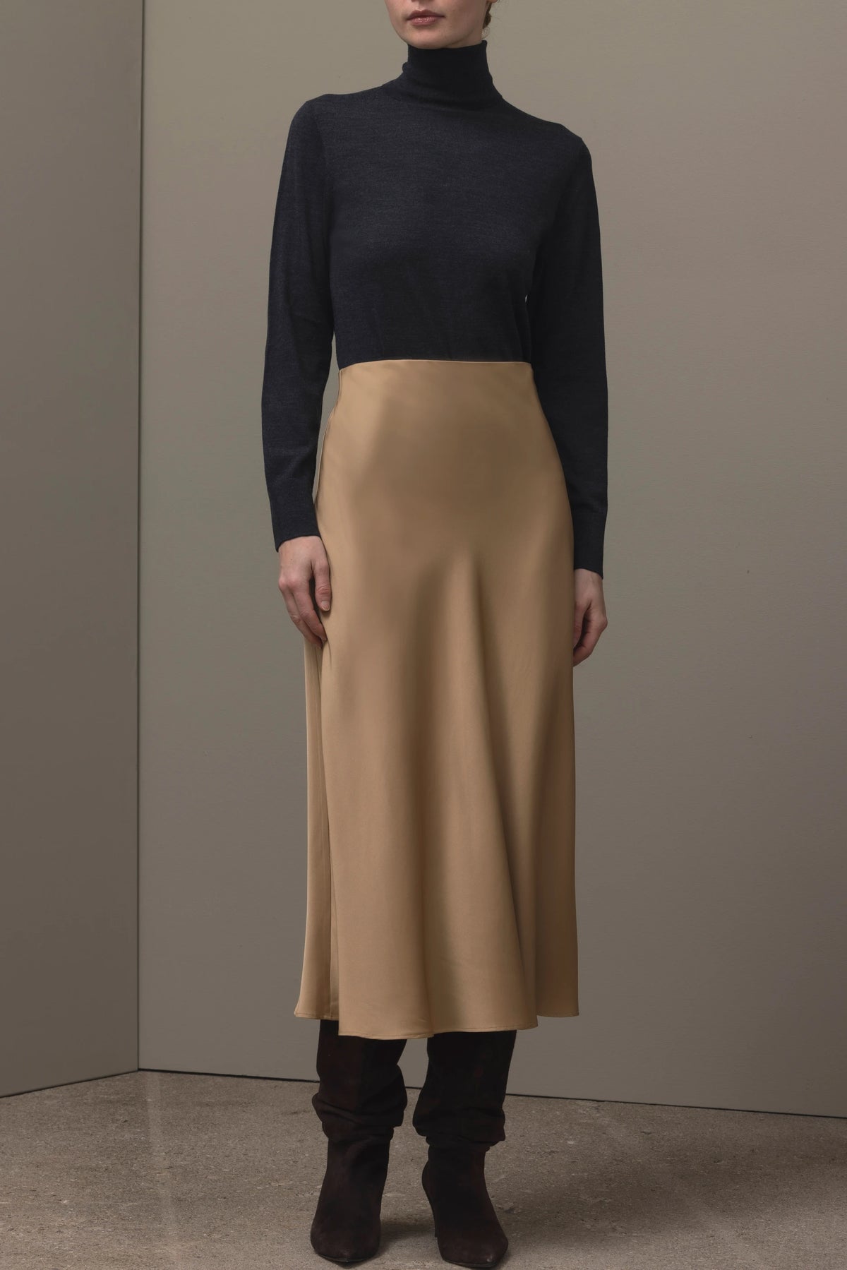 265-84005-45-S_1_0e557abd-c332-4748-bfe5-ade79106a419 - Allude - 7% Elastan 93% Silk Active Beige Damen Fall/Winter 2026/2027 NEW Rock SAPG::265-84005 Seide