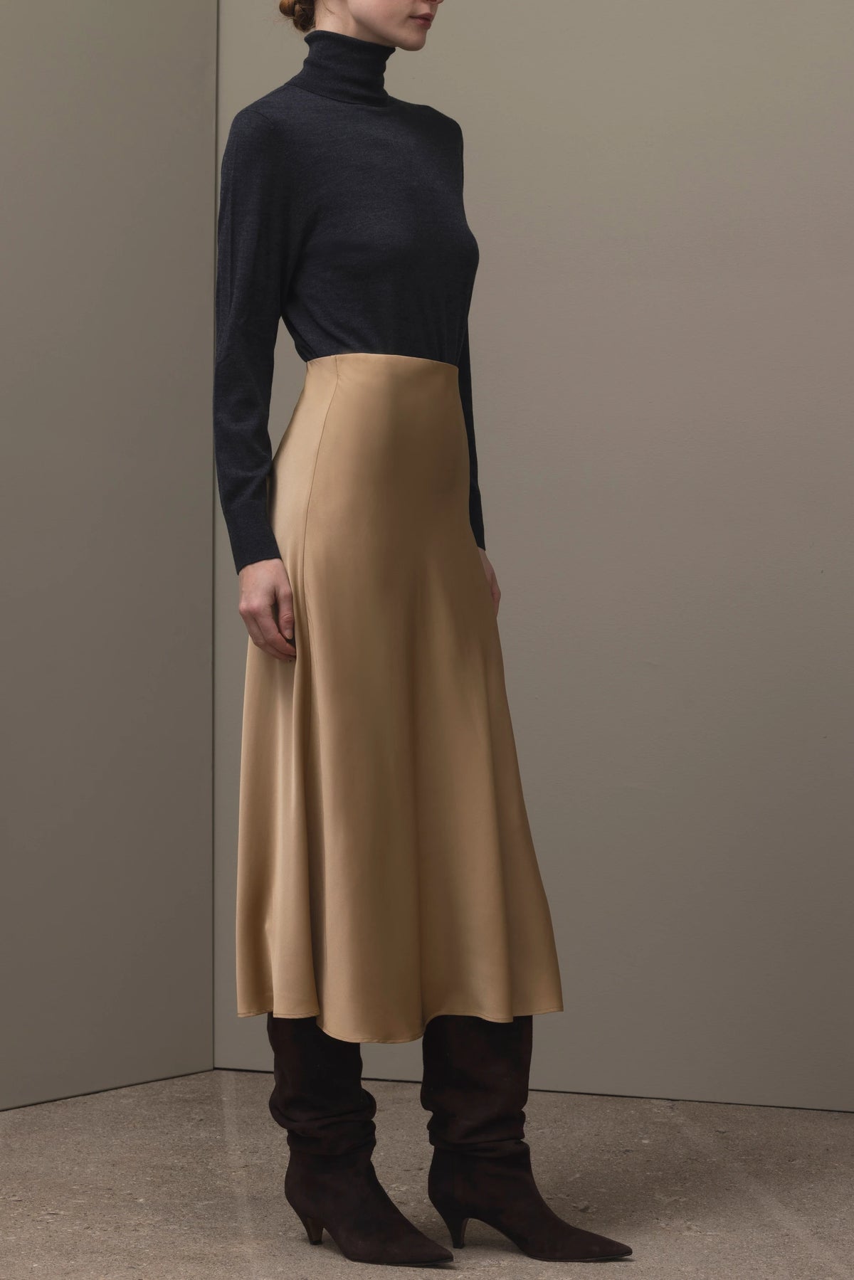 265-84005-45-S_2_230a138b-ede8-4498-a4fb-411c2cbe89f8 - Allude - 7% Elastan 93% Silk Active Beige Damen Fall/Winter 2026/2027 NEW Rock SAPG::265-84005 Seide