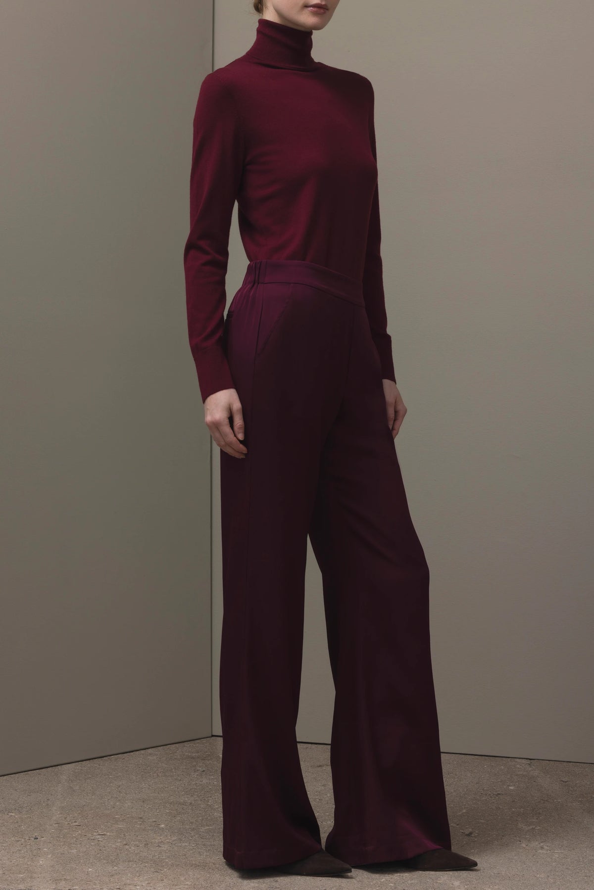 265-84006-68-S_3_a54e73fc-472c-434c-abb4-1e9c93ad94cc - Allude - 7% Elastan 93% Silk Active Damen Fall/Winter 2026/2027 Hose NEW Rot SAPG::265-84006 Seide