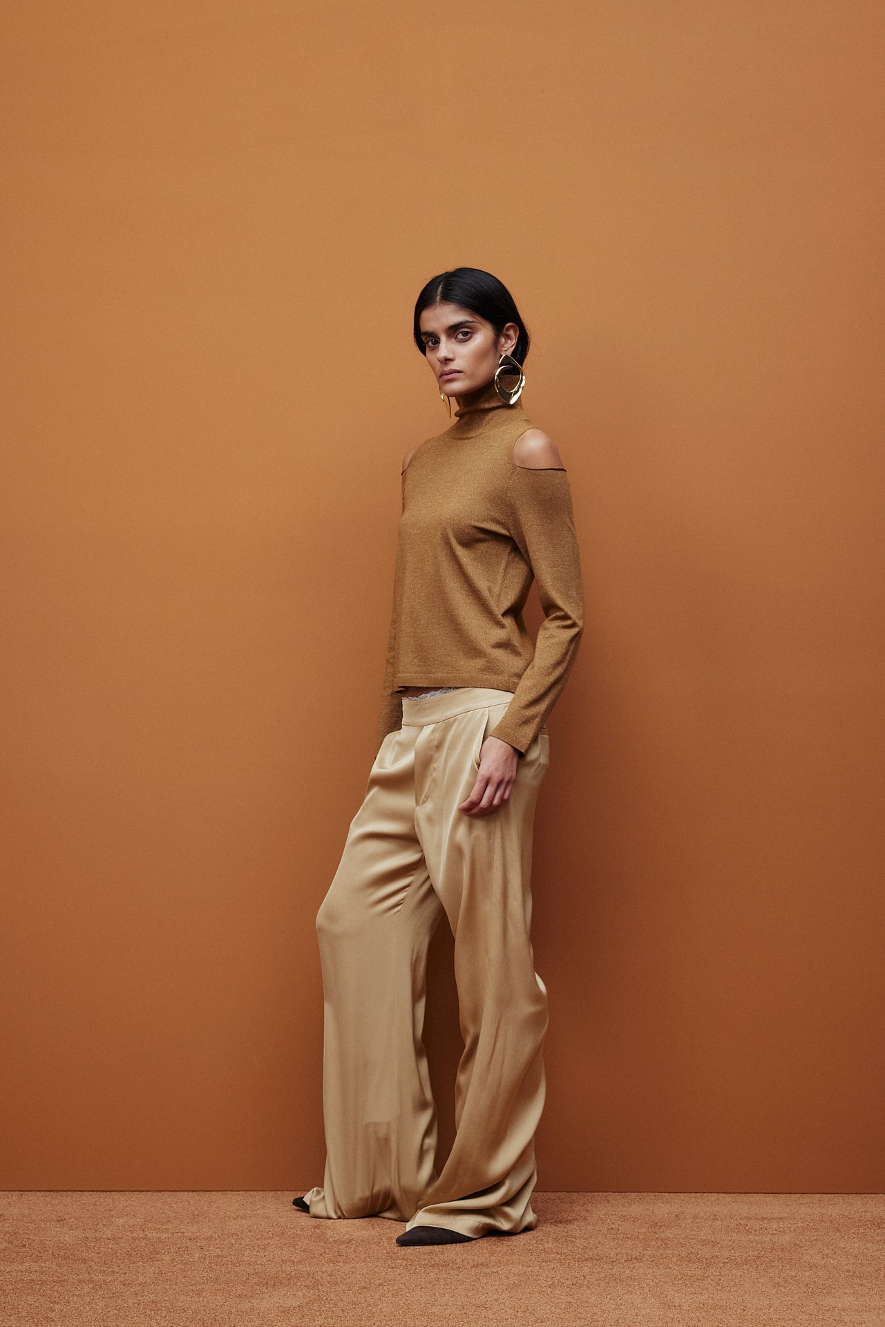 265_64103_445_26_84006_45_8 - Allude - 11% Lame 89% Wolle Active Damen Fall/Winter 2026/2027 Halbarm NEW Pullover SAPG::265-64103 Schwarz Stehkragen Wolle
